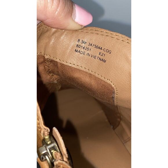 FRYE Judith Cognac Leather Zip Block Heels Ankle Booties - Picture 8 of 16